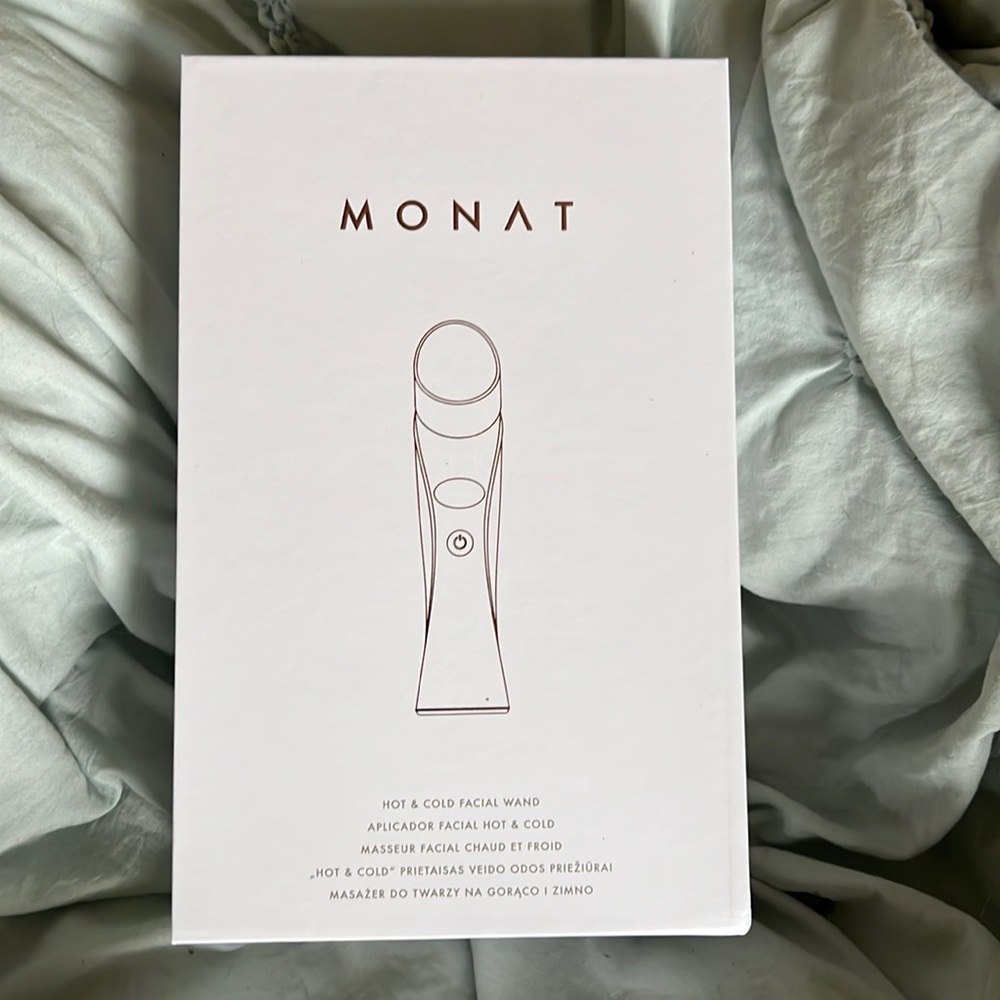 Monat Hot/Cold facial wand